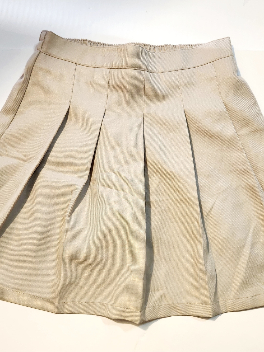 🩷IZOD Girls' Khaki School Uniform Skort Size: 14